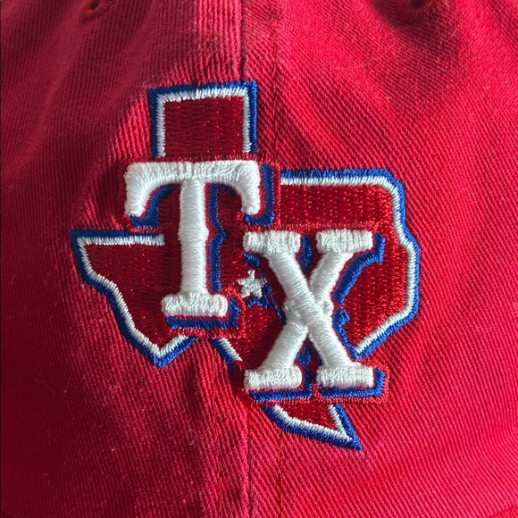 Pre Owned Red Texas Rangers Embroidered Baseball Cap - Picture 3 of 11